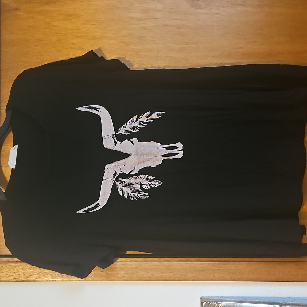 Skull Tee Size Large?